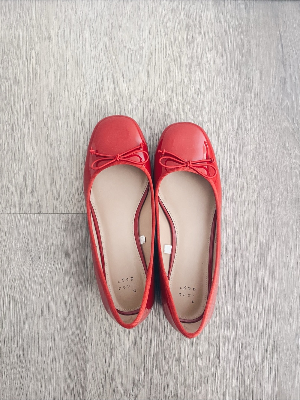A New Day Red Patent Ballet Flats with Bow Accent Size 8